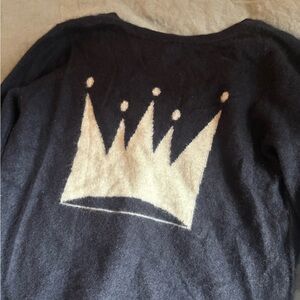 Brazeau Tricot Navy Blue 100% Cashmere Sweater with Cream Crown Design